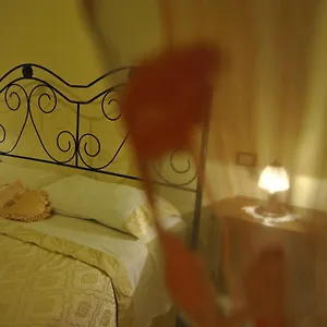 Case Vacanza Tra Le Torri , Castelluzzo Italia