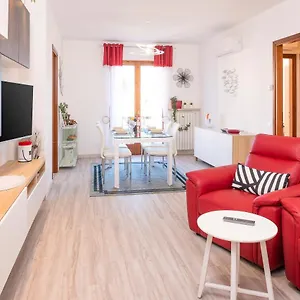 casa-poppea.hotelinveneto.com/